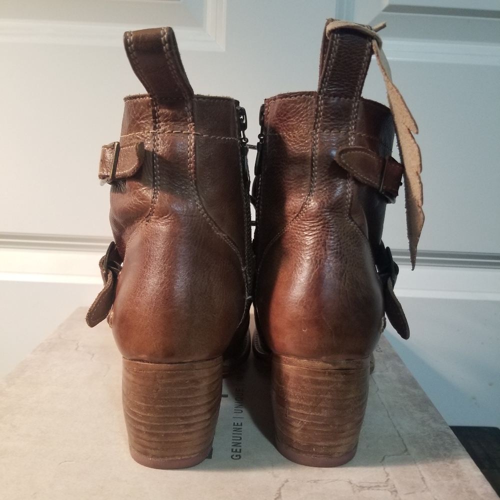 EUC Bed Stu Allie Bootie - Picture 4 of 9